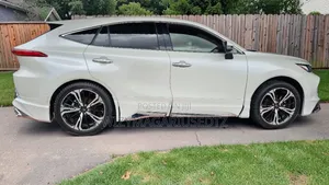 Toyota Harrier 2020 Off white