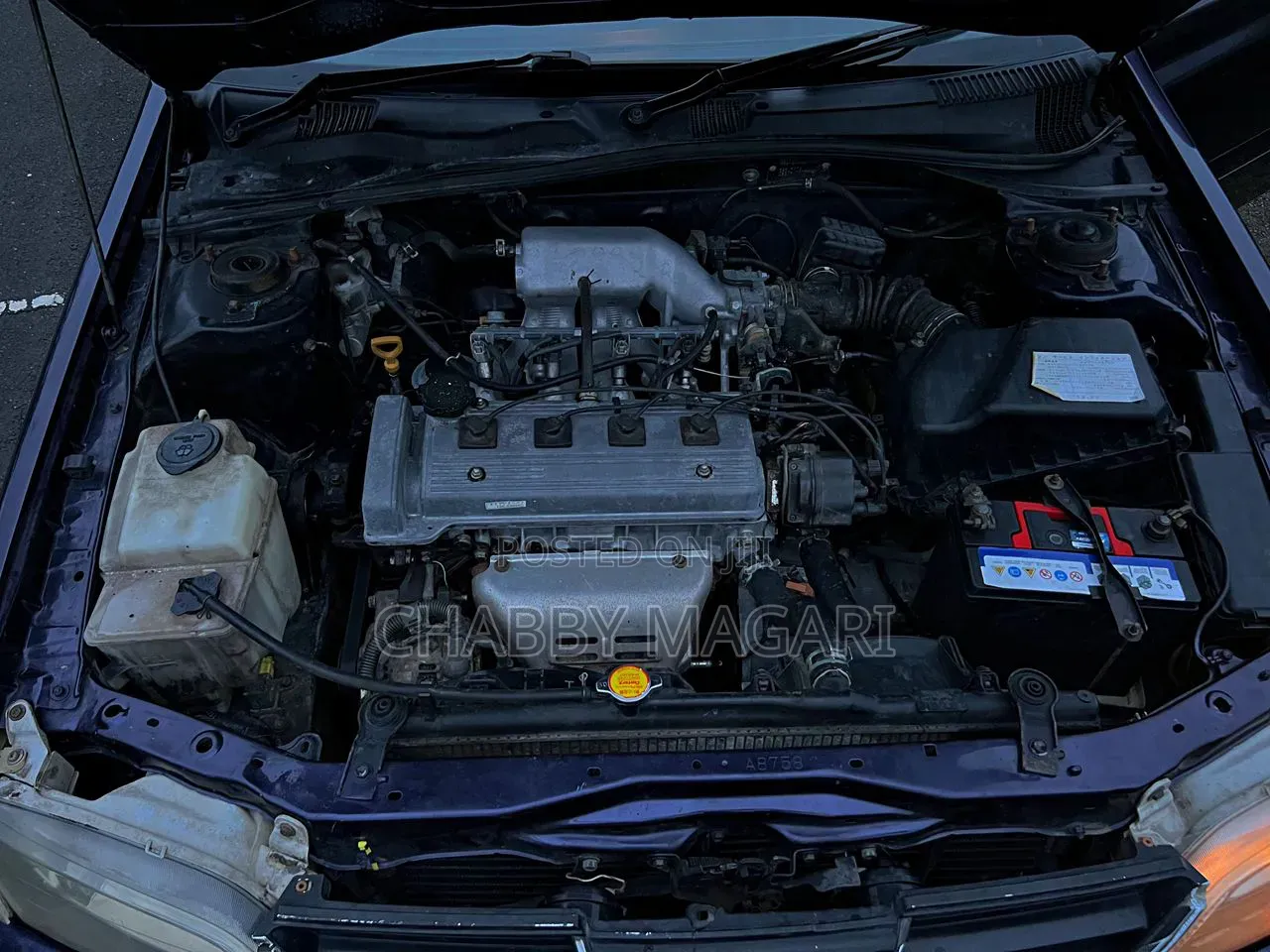 Toyota Carina 1.5 FWD Sedan 2000 Purple