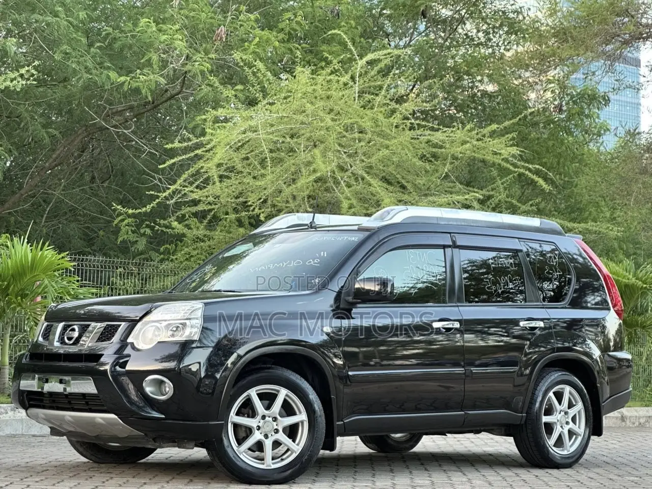 Nissan X-Trail 2.0 Diesel 2011 Black