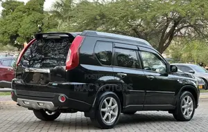 Nissan X-Trail 2.0 Diesel 2011 Black
