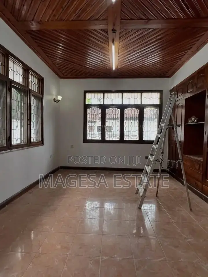 3bdrm House in Mikocheni for rent