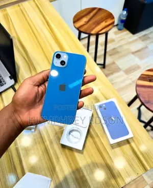 New Apple iPhone 13 128 GB Blue