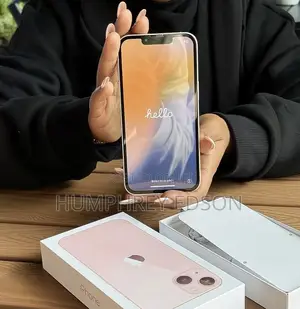 New Apple iPhone 13 128 GB Pink