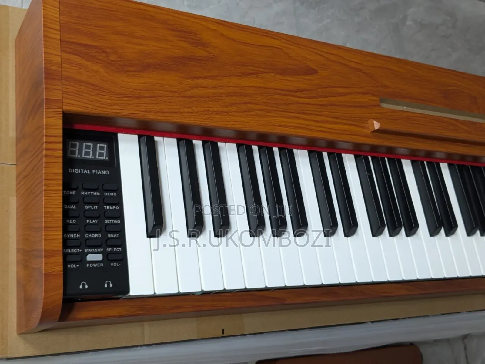Digital Piano Heavyweight Key With Sustain Pedal 3