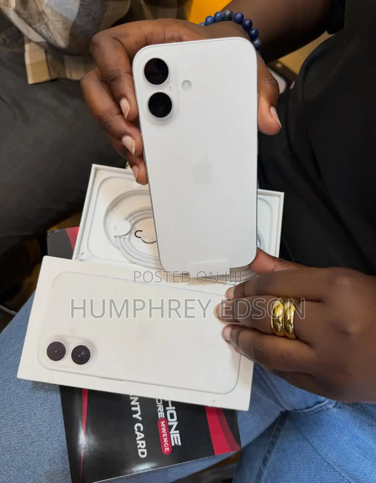 New Apple iPhone 16 256 GB White