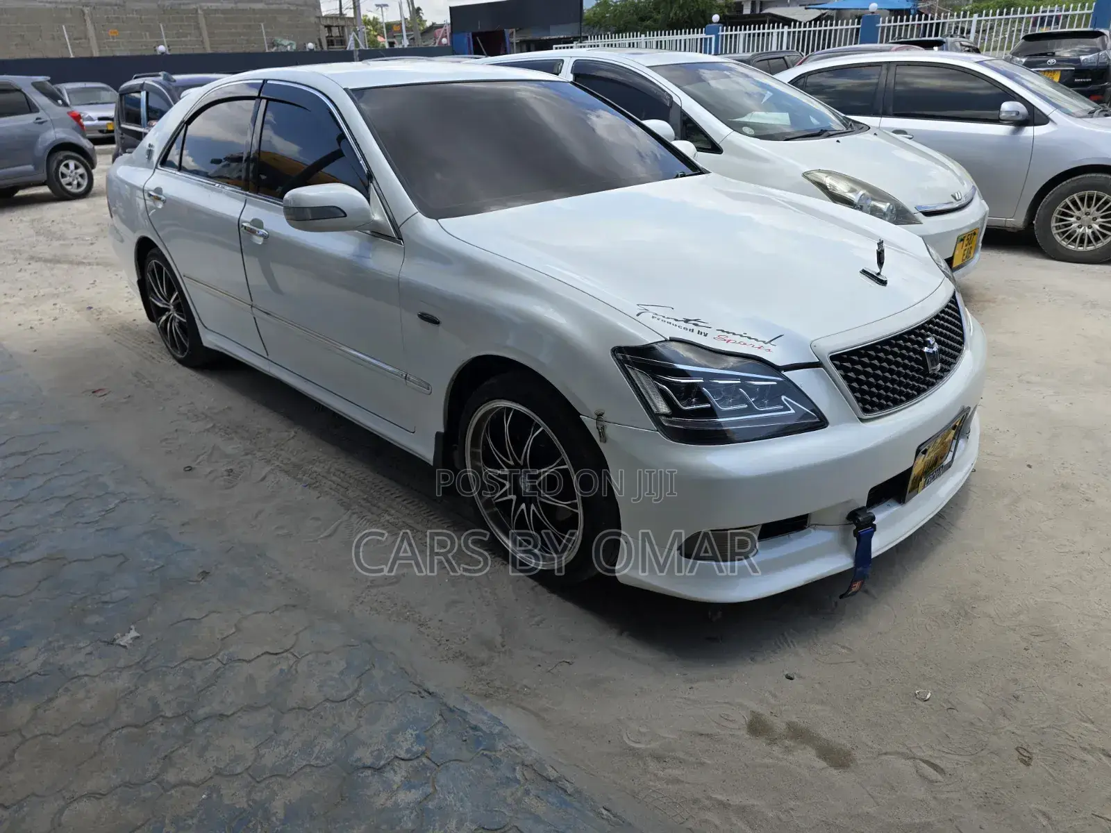 Toyota Crown 2006 Off white