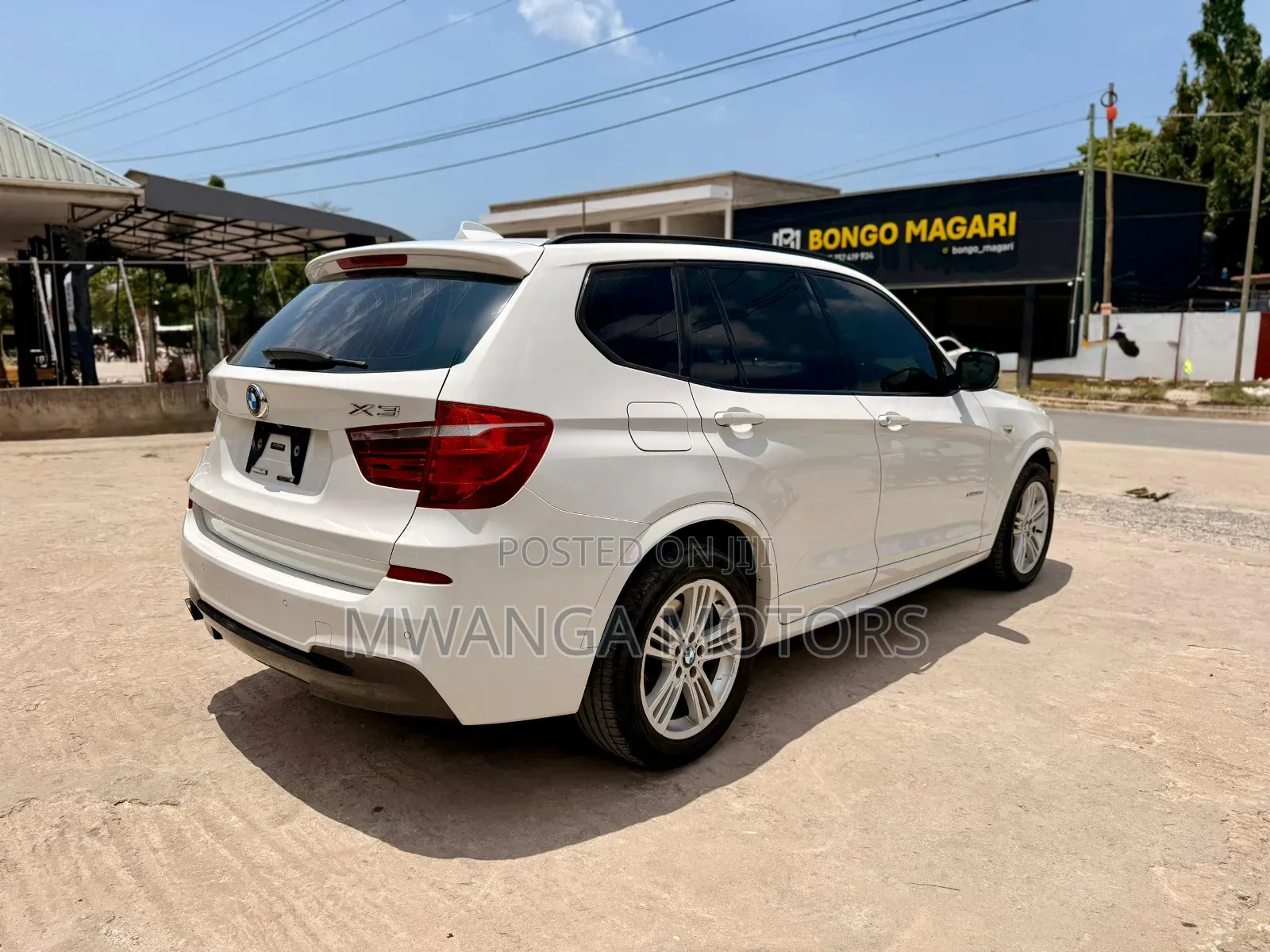 BMW X3 xDrive28i 4dr SUV AWD (2.0L 4cyl Turbo 8A) 2014 White