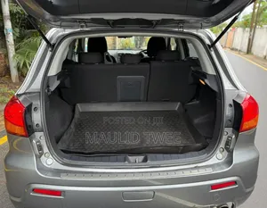 Mitsubishi RVR 2.0 2011 Gray