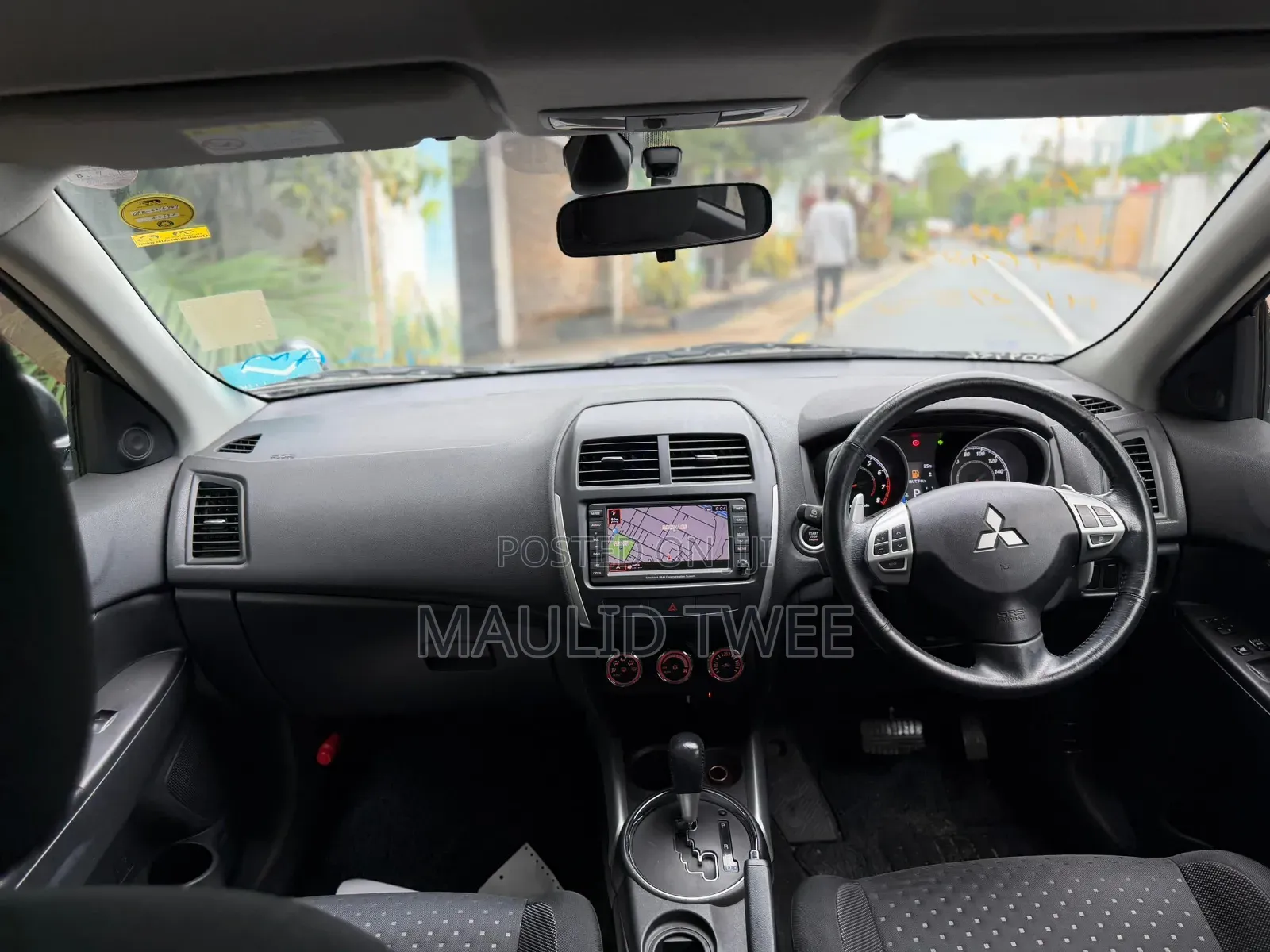 Mitsubishi RVR 2.0 2011 Gray