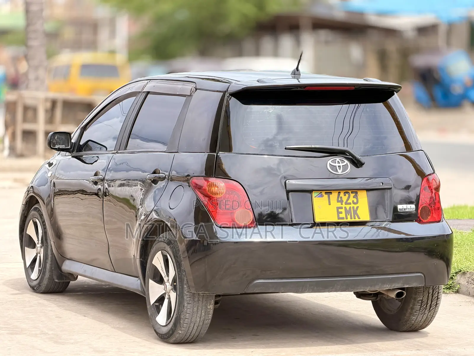 Toyota IST 2005 Black