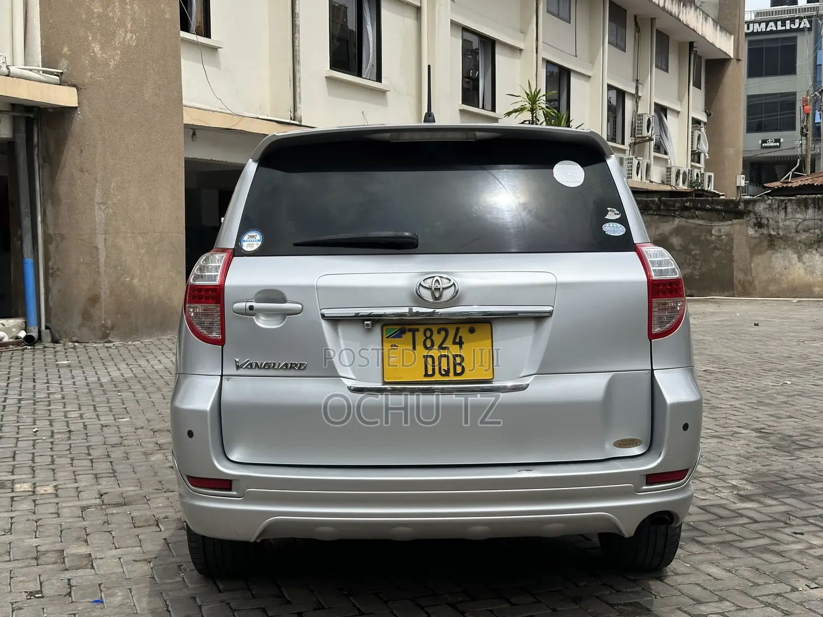 Toyota Vanguard 2009 Silver