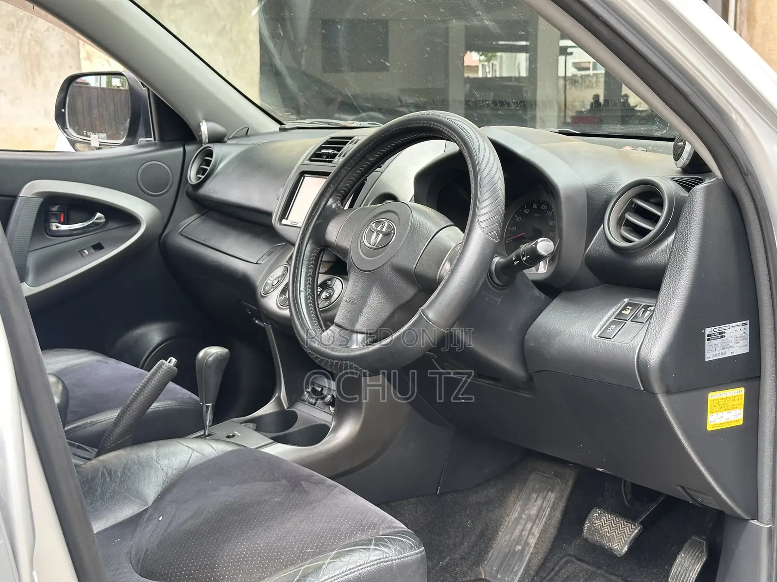 Toyota Vanguard 2009 Silver