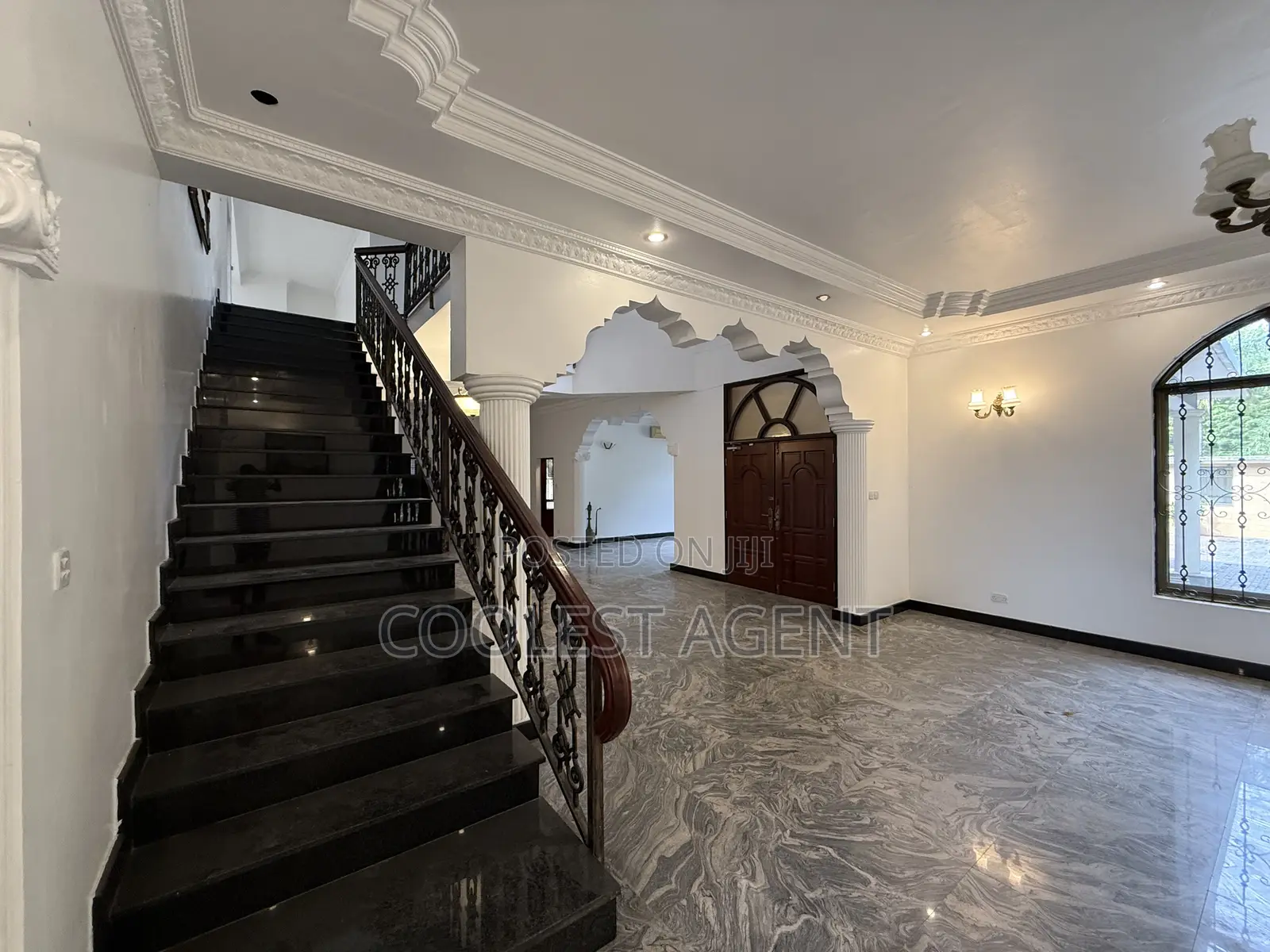 5bdrm Mansion in Coolest Estate, Masaki for rent