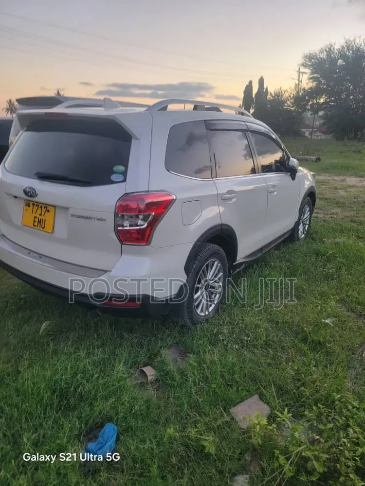 Subaru Forester 2015 White