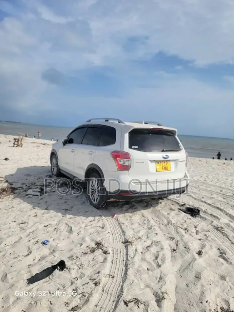 Subaru Forester 2015 White