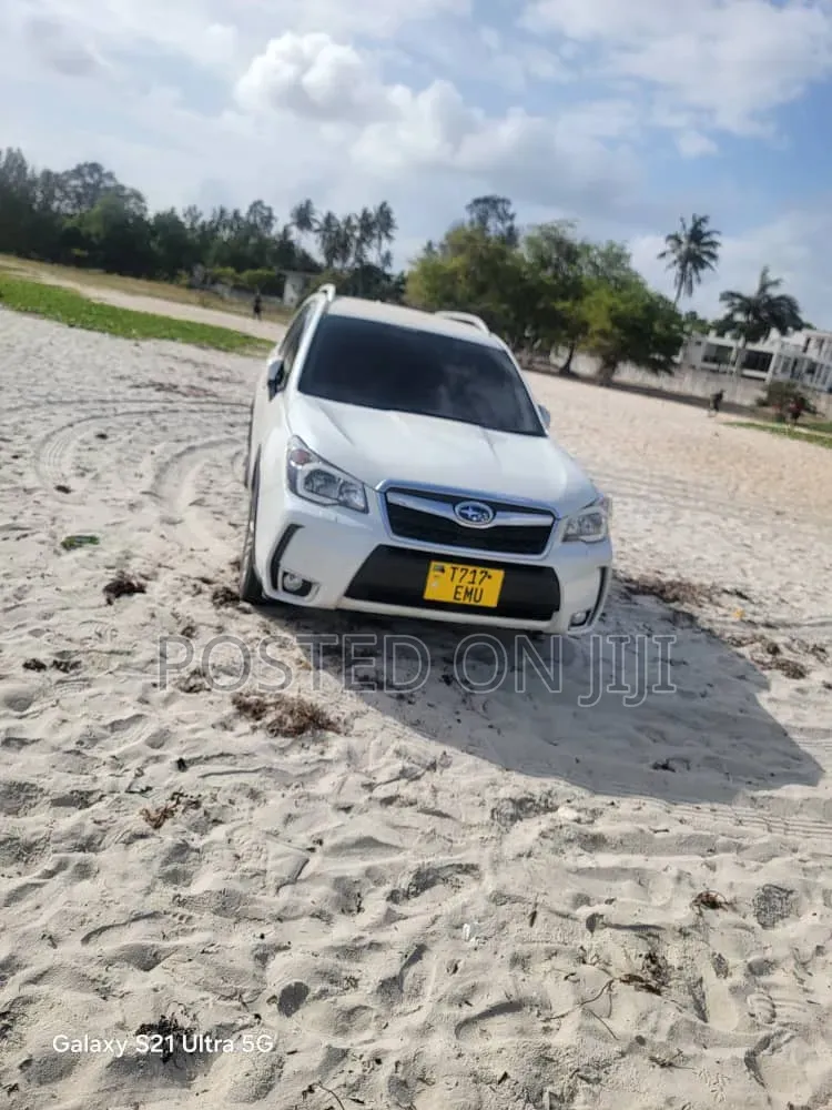 Subaru Forester 2015 White