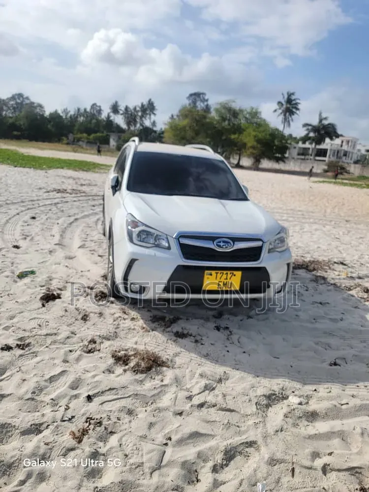 Subaru Forester 2015 White