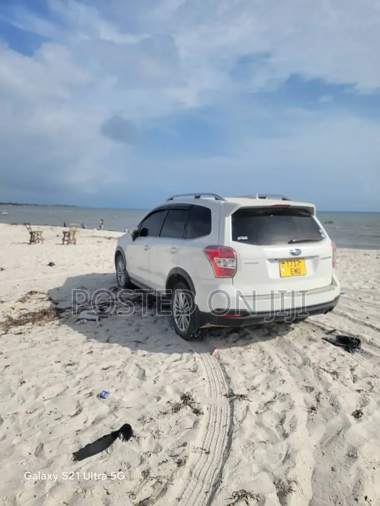 Subaru Forester 2015 White