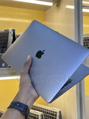 Laptop Apple MacBook 2019 8GB Intel Core i5 SSD 256GB
