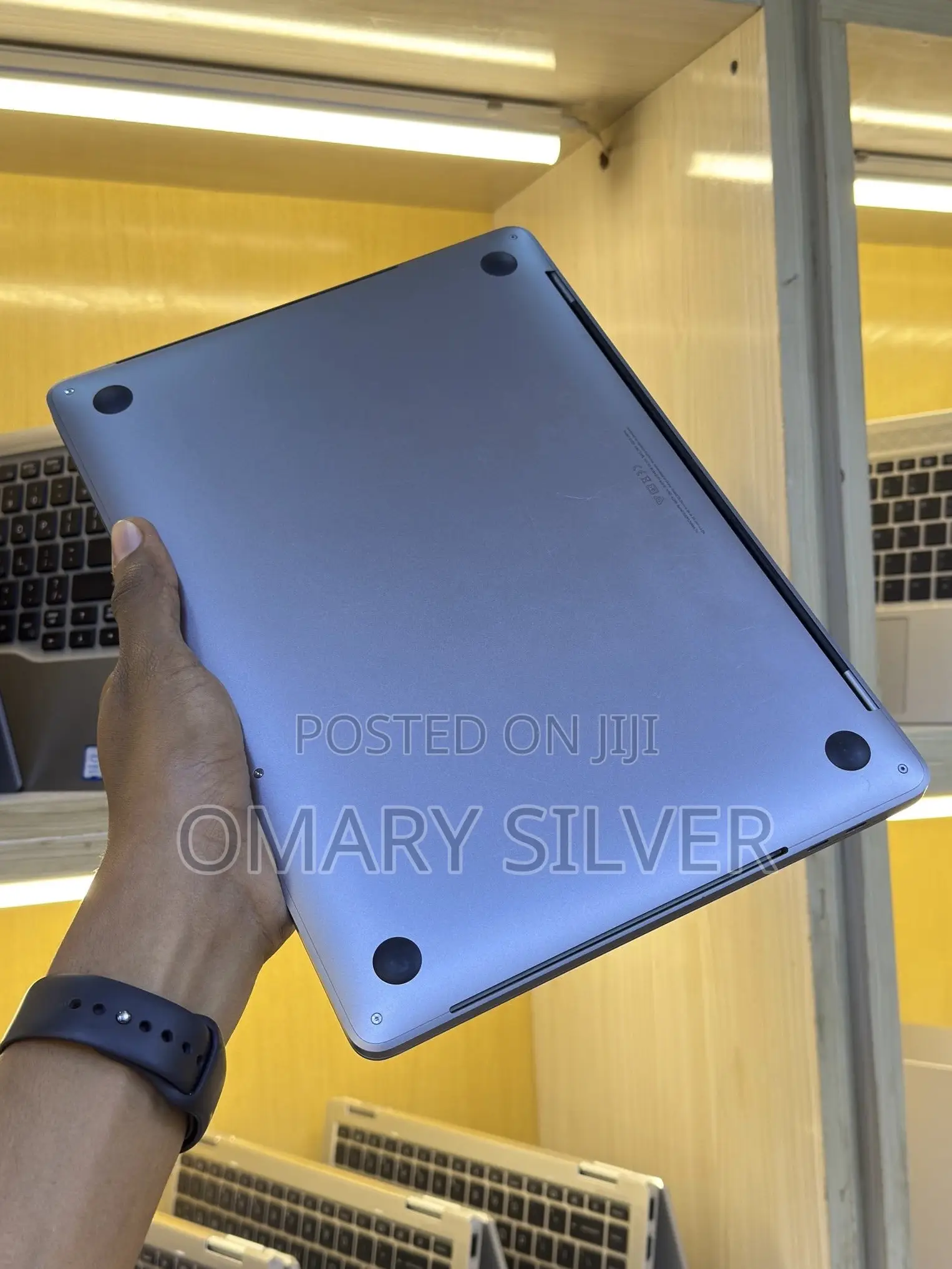 Laptop Apple MacBook 2019 8GB Intel Core i5 SSD 256GB