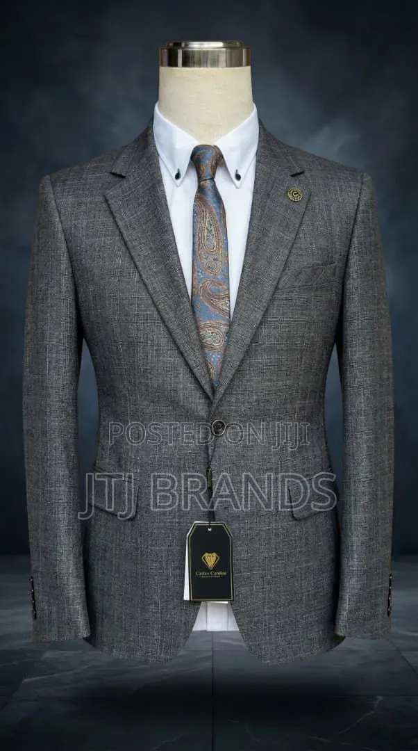 Za Kuaminika Koti Za Suit