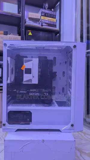 New Desktop Computer Asus ROG STRIX GD30CI 8GB Intel Core i5 SSD 512GB