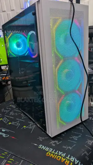 New Desktop Computer Asus ROG STRIX GD30CI 8GB Intel Core i5 SSD 512GB
