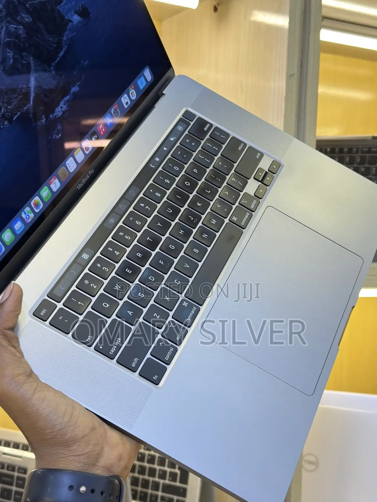 Laptop Apple MacBook Pro 2017 16GB Intel Core i7 SSD 512GB