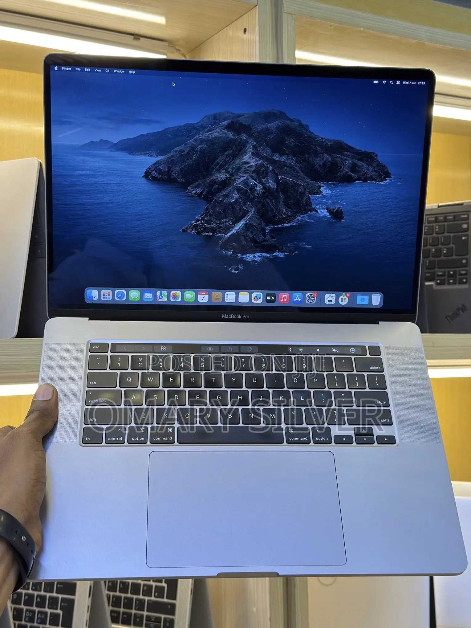 Laptop Apple MacBook Pro 2017 16GB Intel Core i7 SSD 512GB