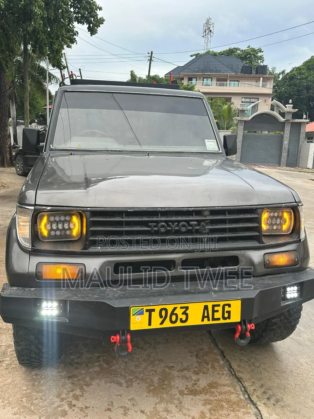 Toyota Land Cruiser Prado 2001 Gray