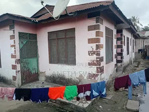 Furnished 7bdrm House in Mabibo Mwishp for sale