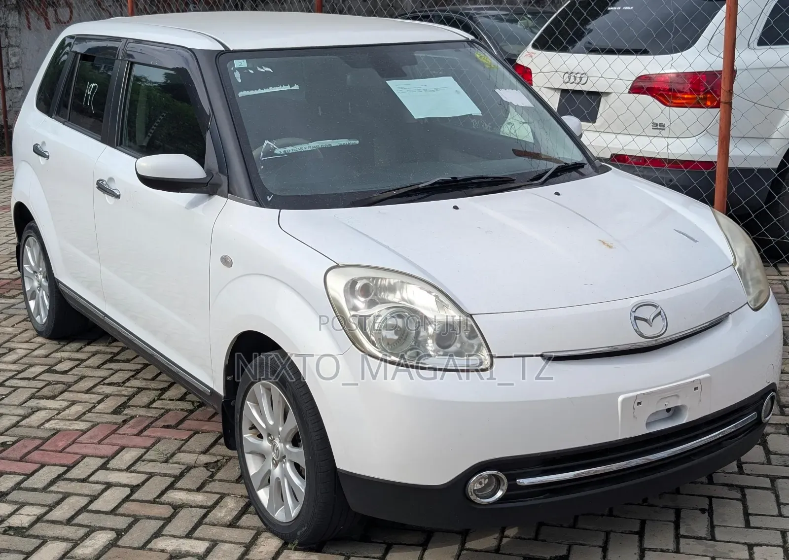 Mazda Verisa 2009 White