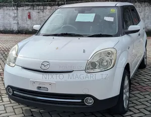 Mazda Verisa 2009 White