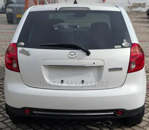 Mazda Verisa 2009 White