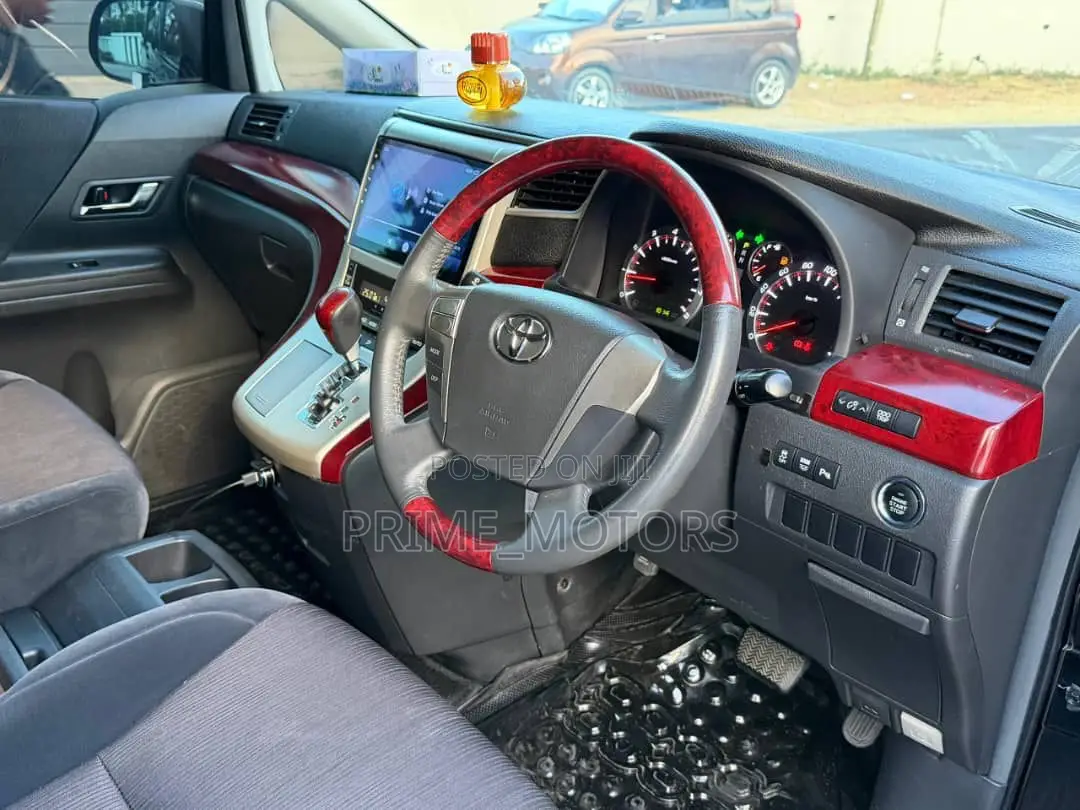 Toyota Alphard 2009 Black
