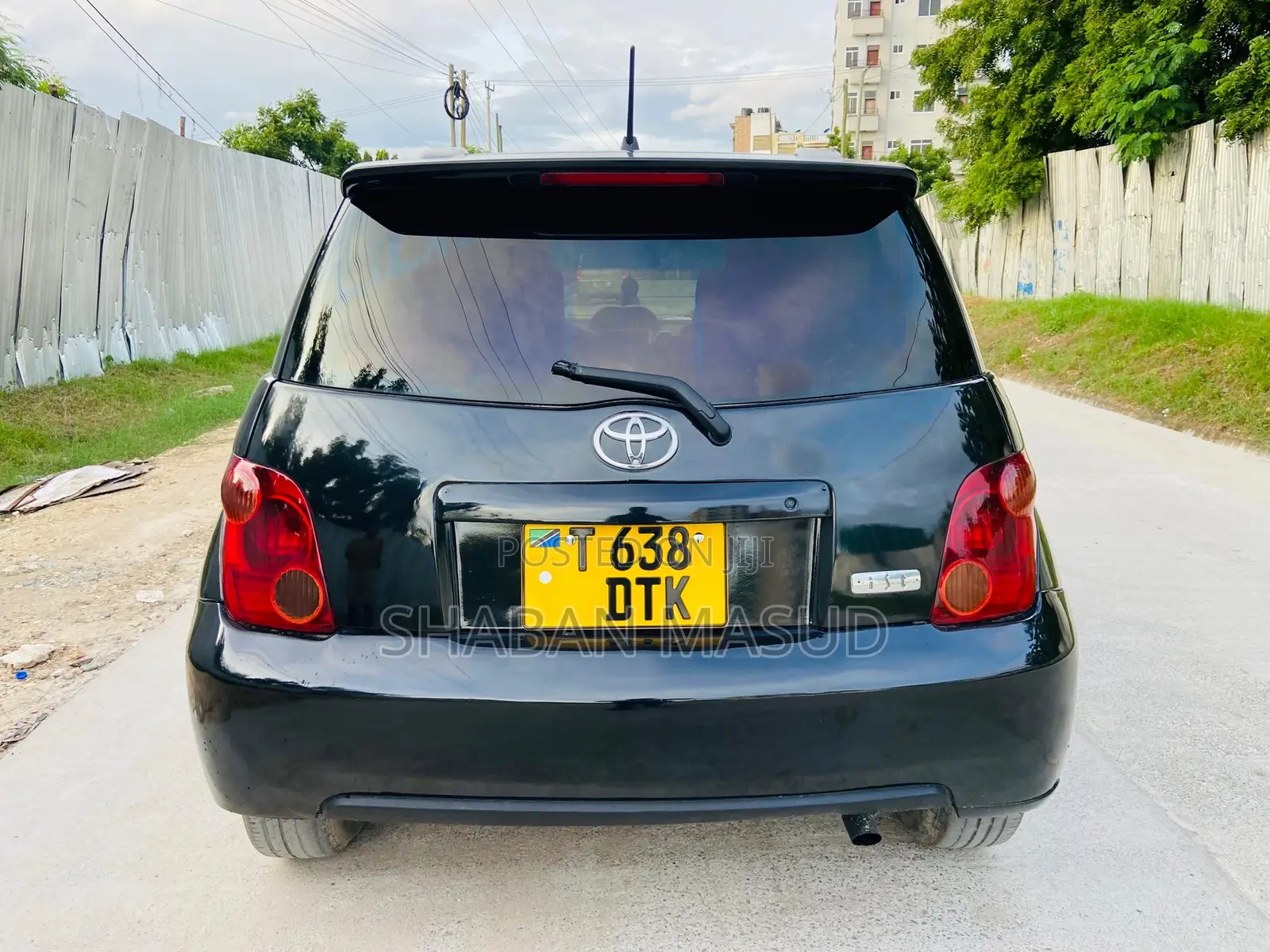 Toyota IST 2004 Black