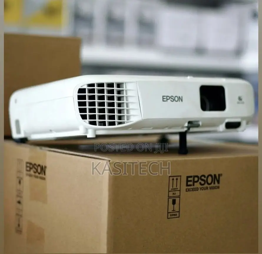 Epson Projector S05