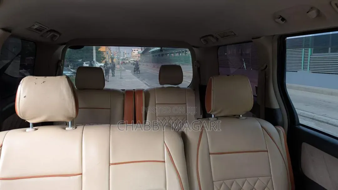 Toyota Alphard 2.4 Petrol FWD 2003 White
