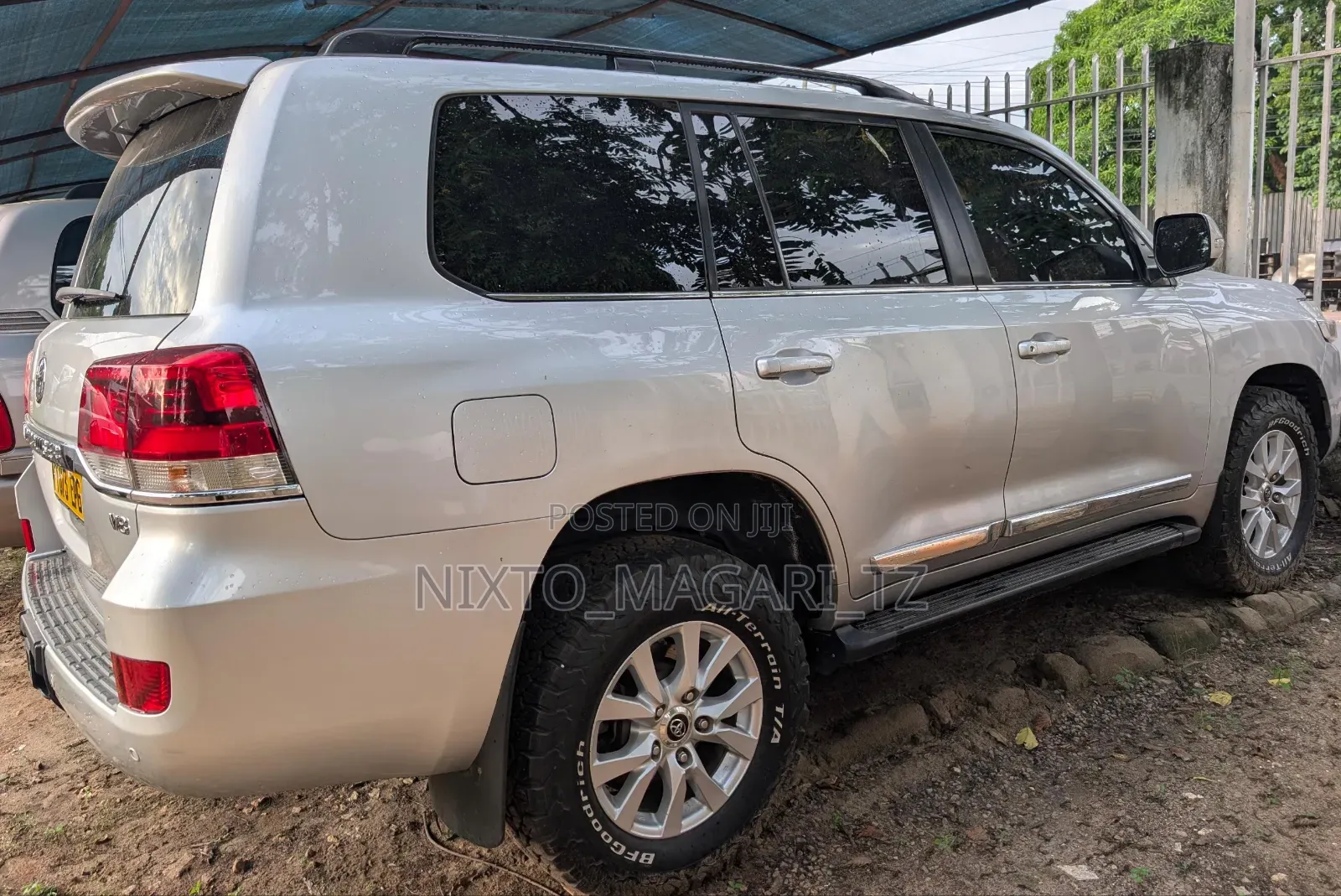 Toyota Land Cruiser 2018 Silver