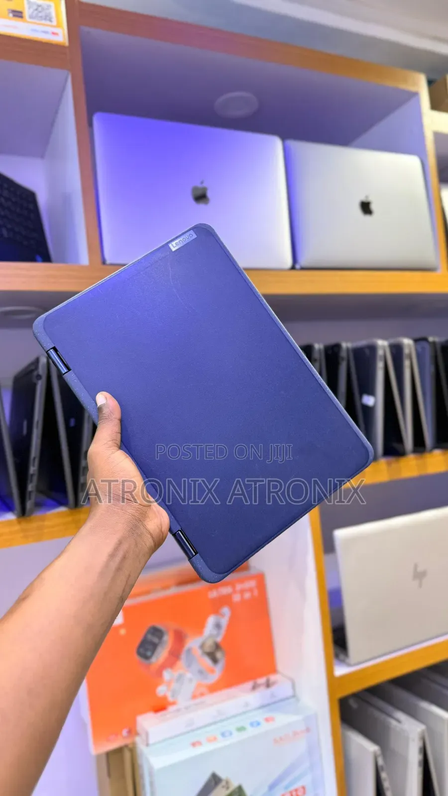 Laptop Lenovo 500e 8GB Intel SSD 128GB