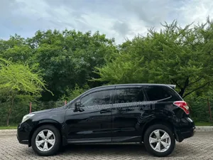 Subaru Forester 2014 Black