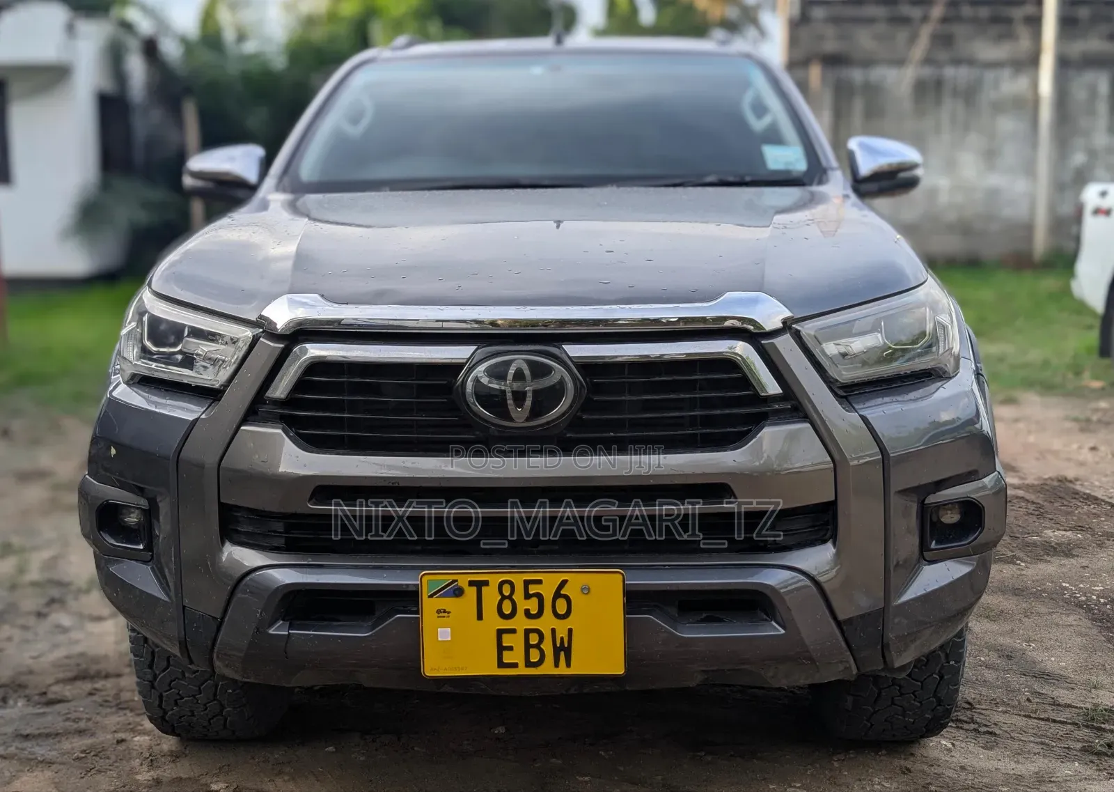 Toyota Hilux 2017 Gray