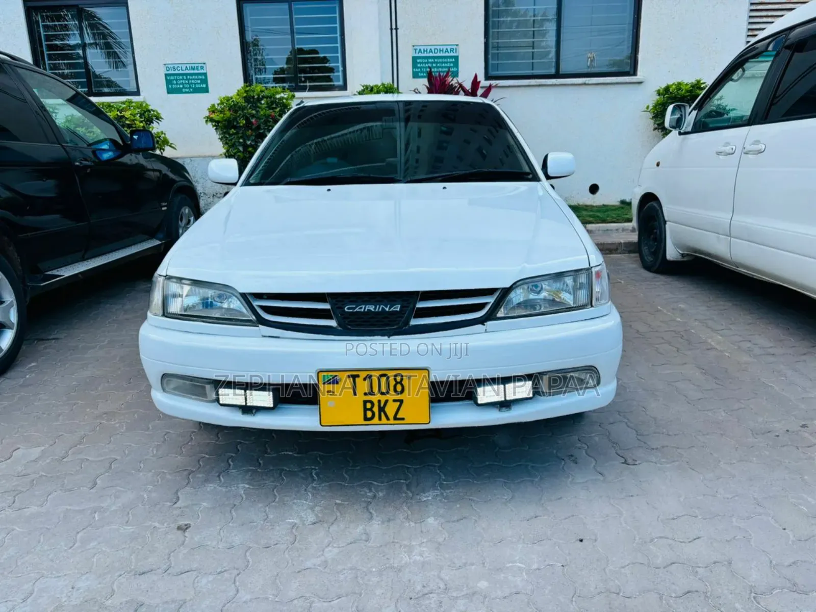 Toyota Carina 2000 White