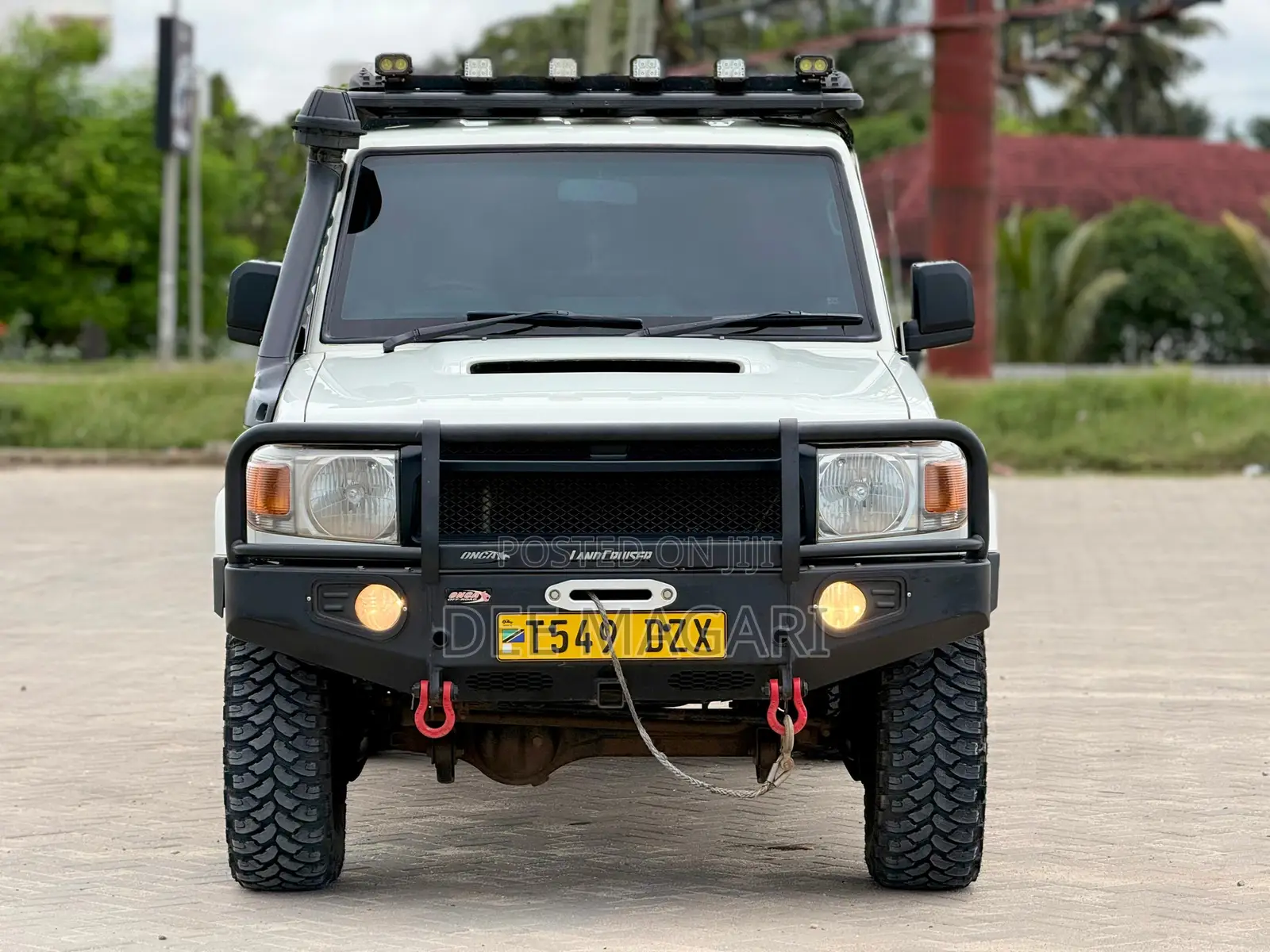Toyota Land Cruiser 2020 White