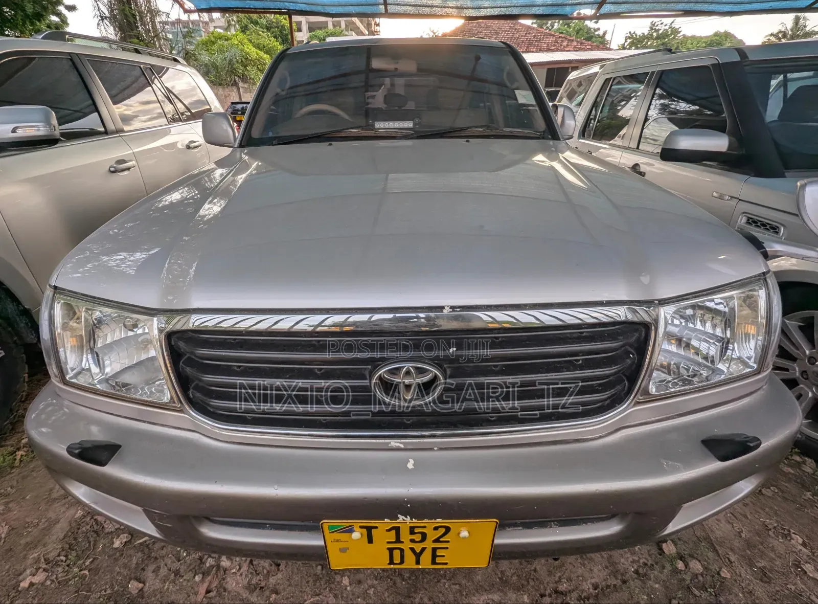 Toyota Land Cruiser 2002 Silver