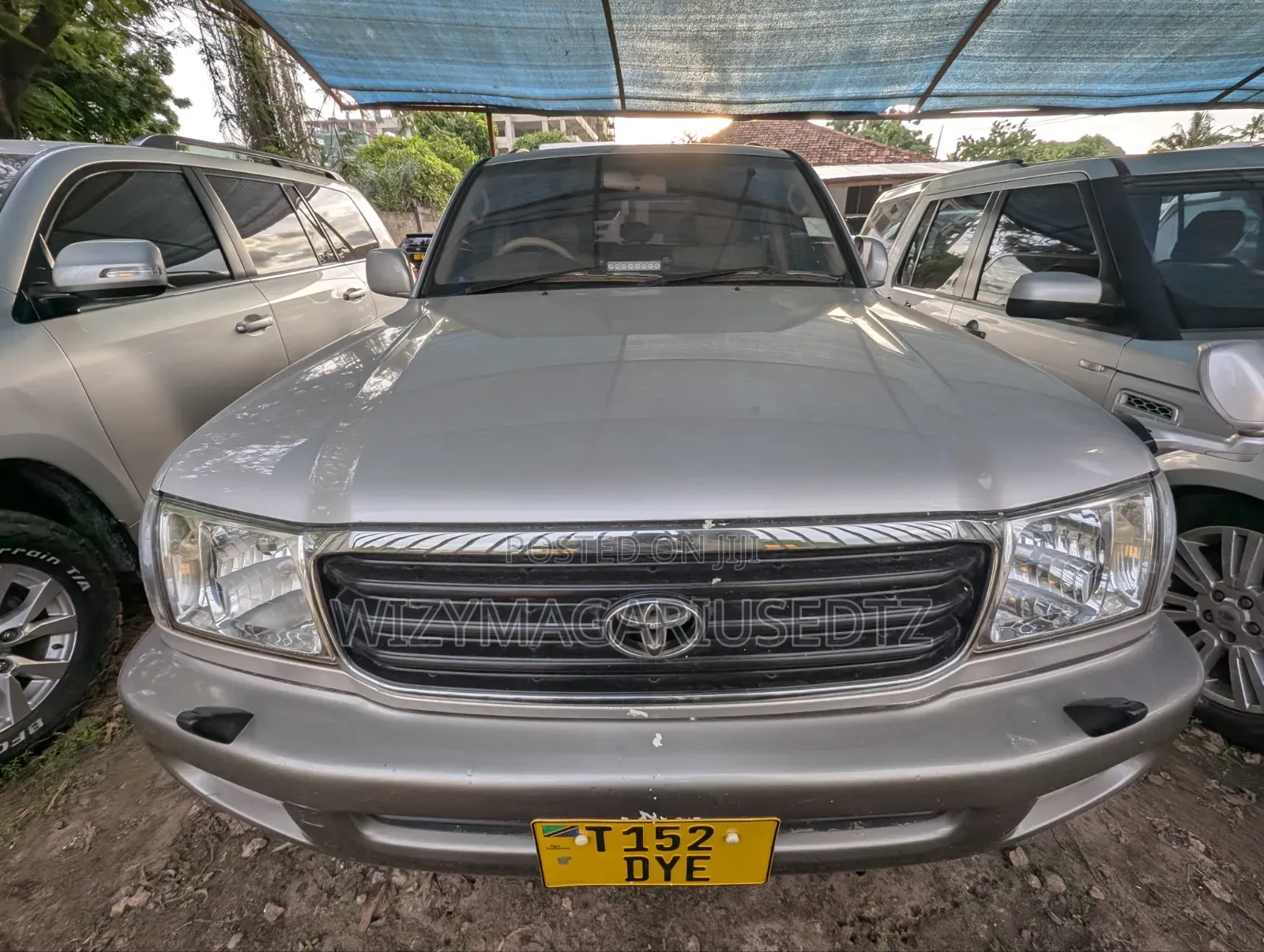 Toyota Land Cruiser 2002 Beige