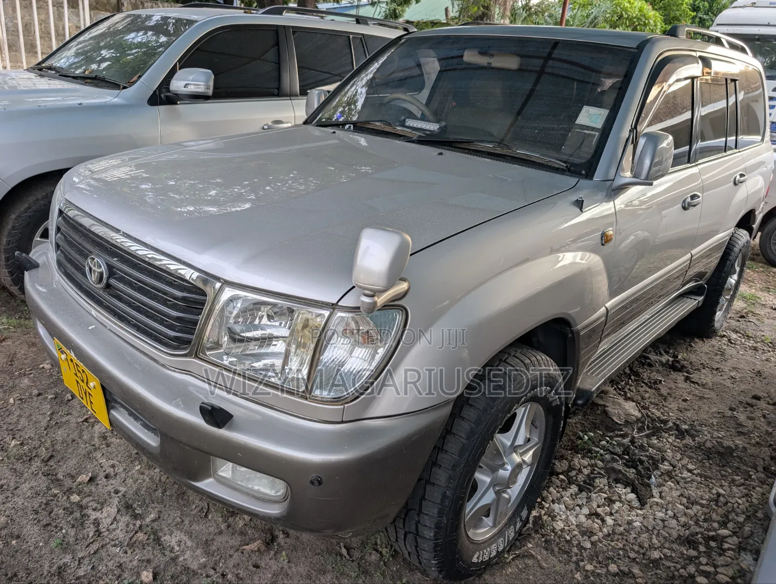 Toyota Land Cruiser 2002 Beige