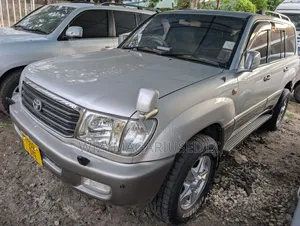 Toyota Land Cruiser 2002 Beige