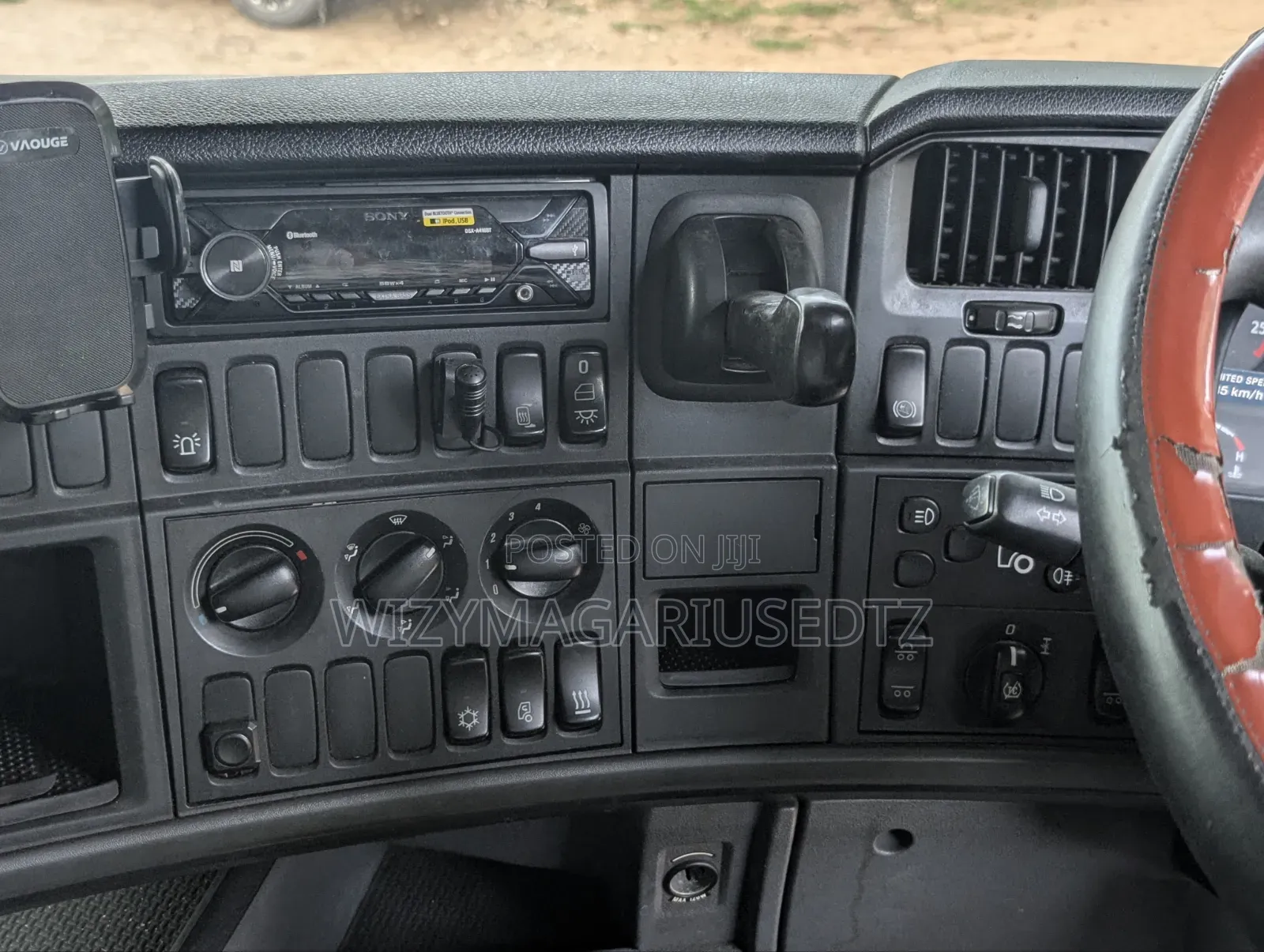 Scania R440
