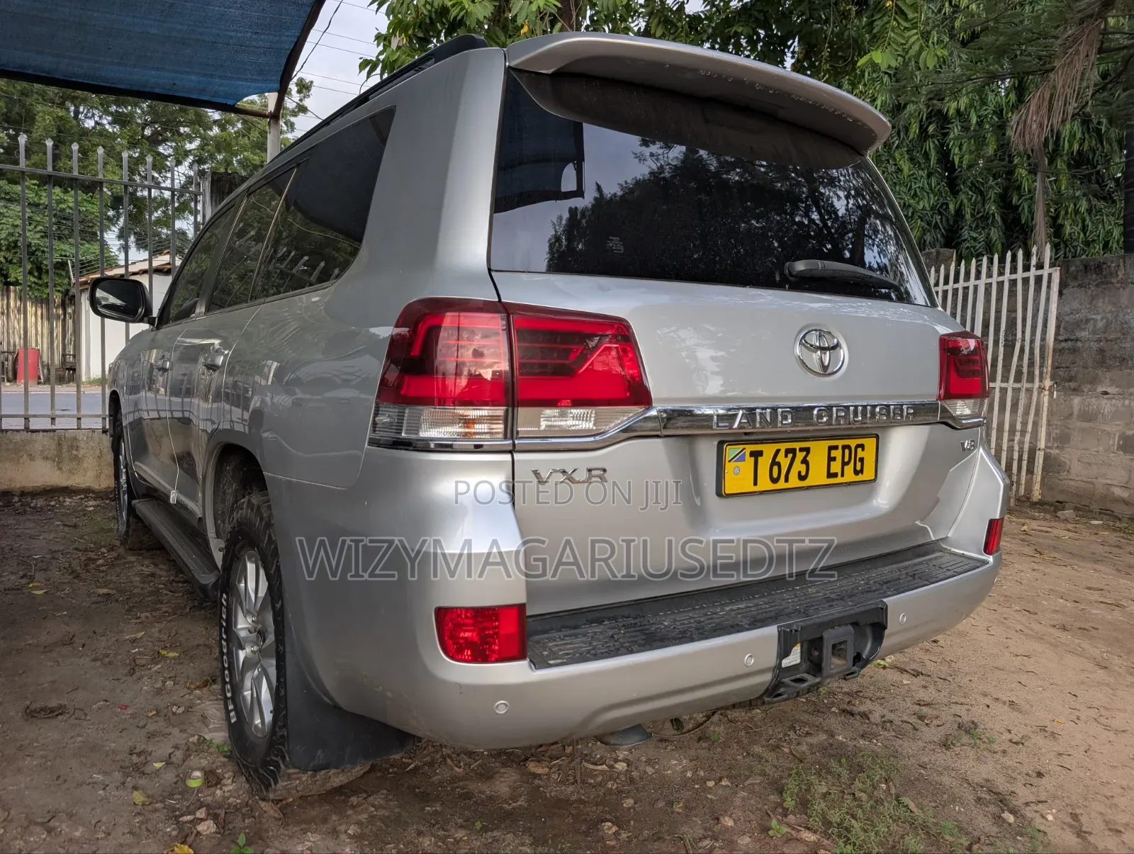 Toyota Land Cruiser 2018 Teal